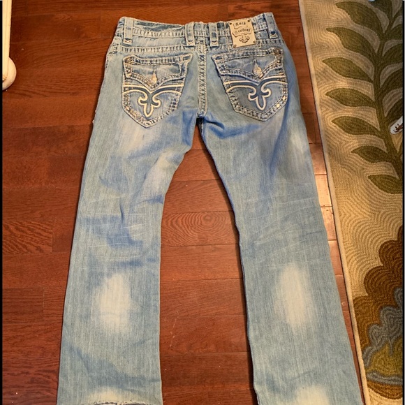 Rock Revival Denim - Rock and Revival men’s or women’s jeans size 32